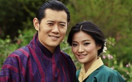 Đức Vua Jigme Khesar Namgyel Wangchuck và tân Hoàng hậu Jetsun Pema